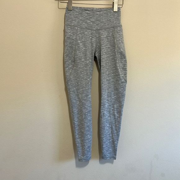 Hylete Nimbus II Capri in Heather Silver - Picture 5 of 11